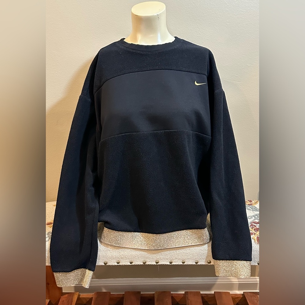Nike Black Fleece Colorblock Crewneck Sweatshirt Size L w/ Gold Sparkle Accents